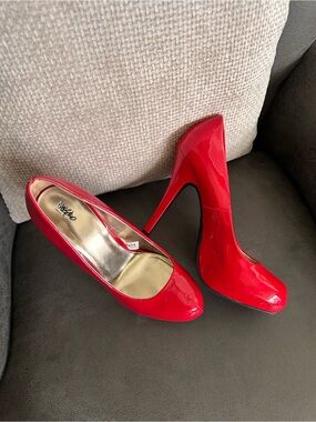 Mossimo Supply Co. Red Patent Stiletto Pumps